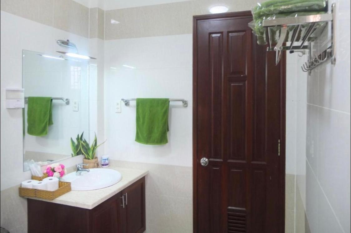 Lucky Homestay Sai Gon Airport & Gan Benh Vien 175 Ho Şi Min Dış mekan fotoğraf